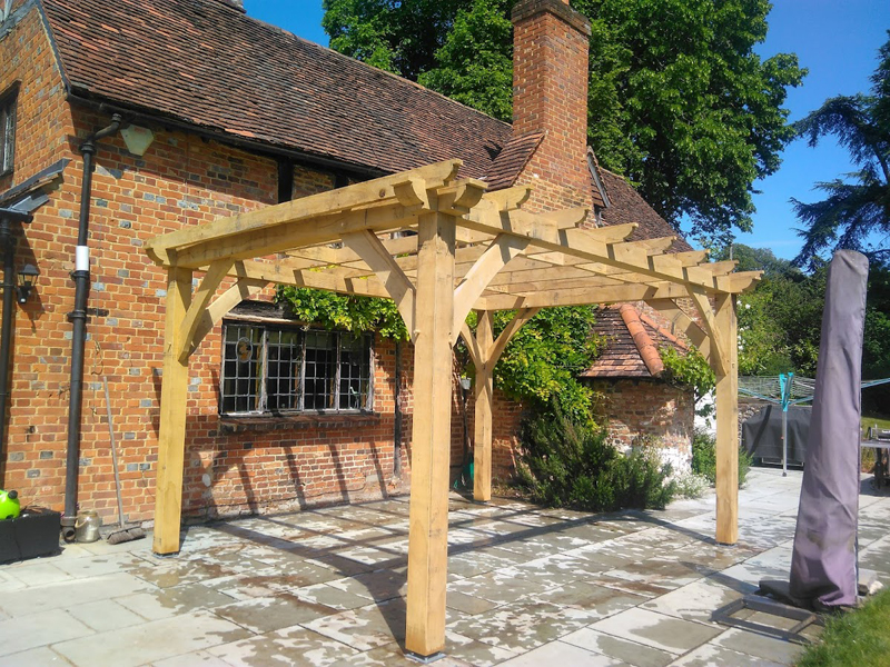 new pergola construction